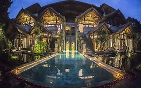 Avalon Ubud Castle & Spa